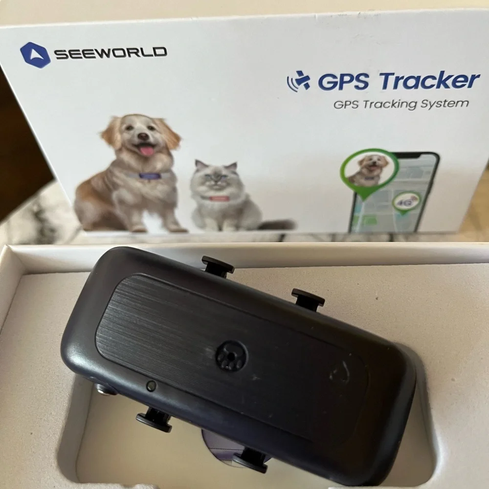Seaworld GPS Pet Tracker(Black)